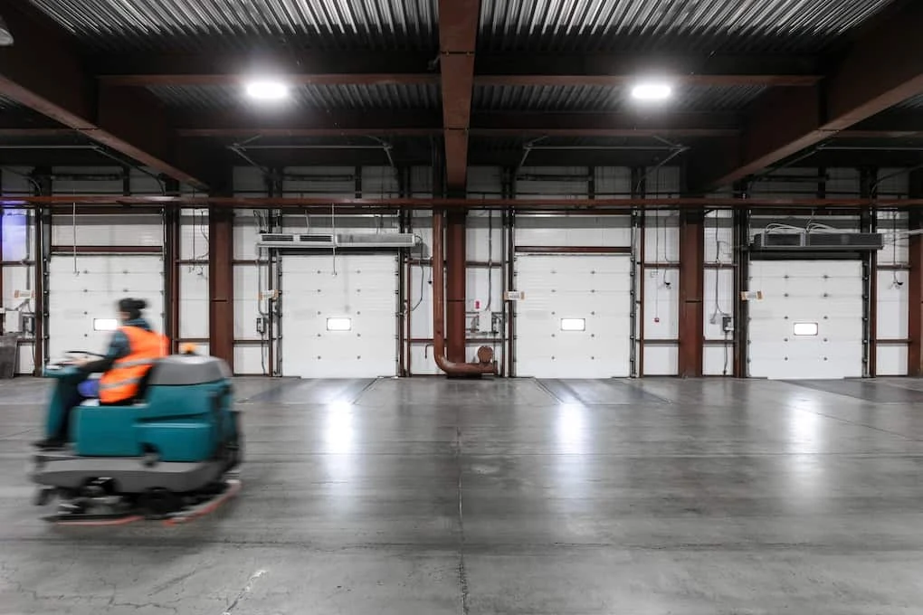 Warehouse & Industrial in Bourne